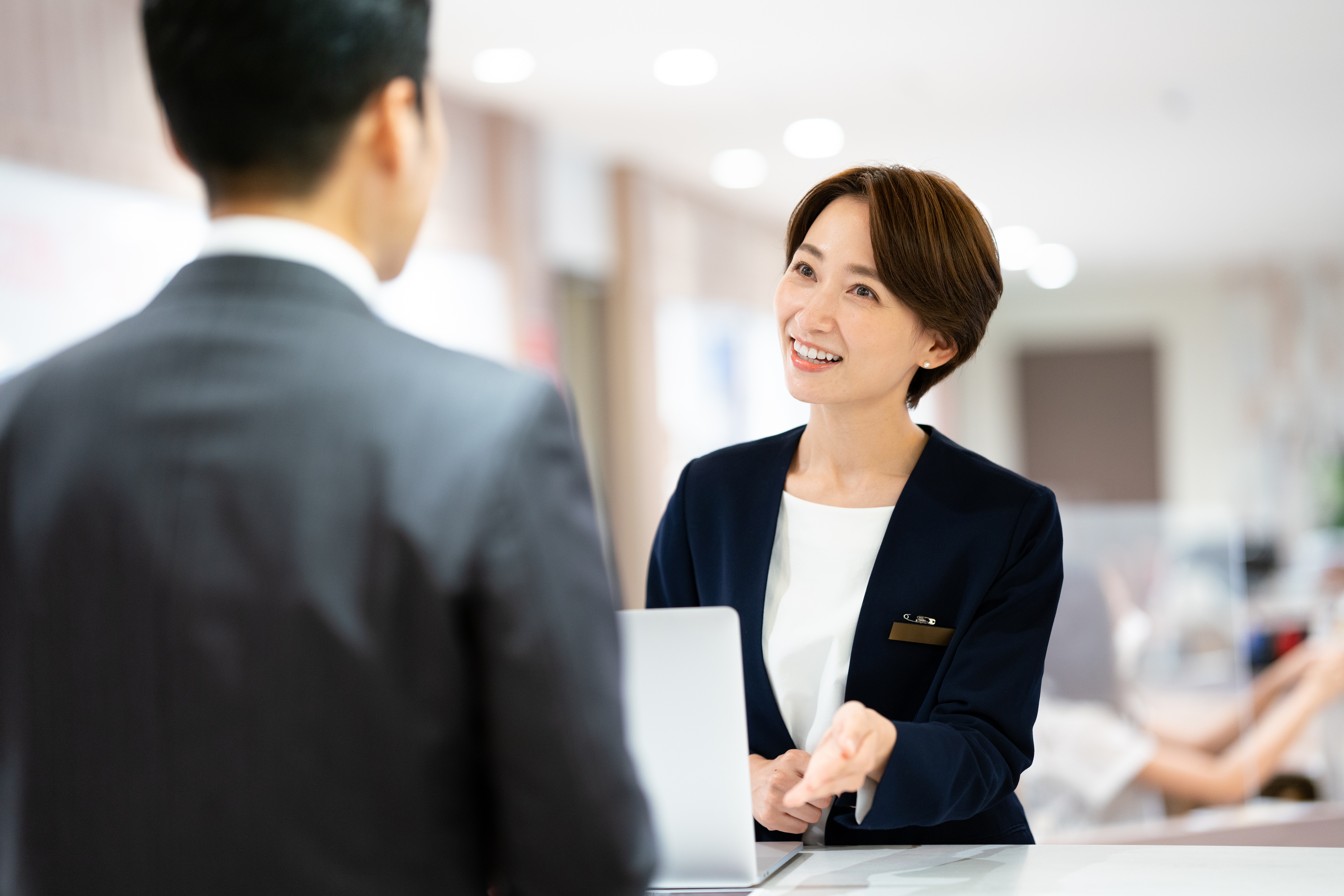 派遣で受付をするメリット